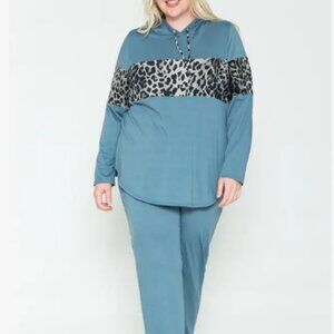 Plus Size Denim (Big Leo Print) Detail Printed Hoodie & Pants Sets